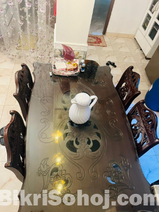 Dinning table